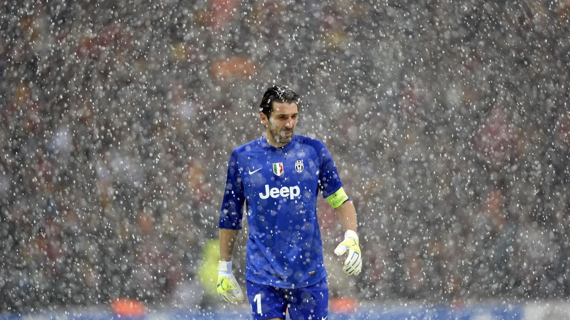 拉什福德对转会巴萨持开放态度,罗马诺确认接触,俱乐部谈判尚处萌芽阶段